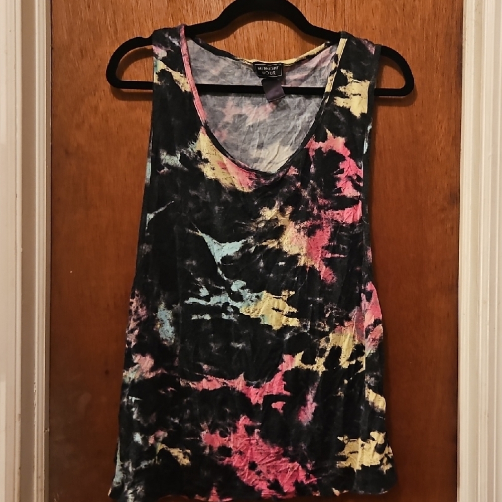 No Boundaries Women's Black Tie-Dye Muscle Tank